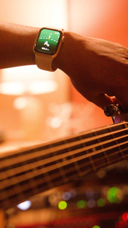 Guitar Wiz Apple Watch Tuner in Use Portrait